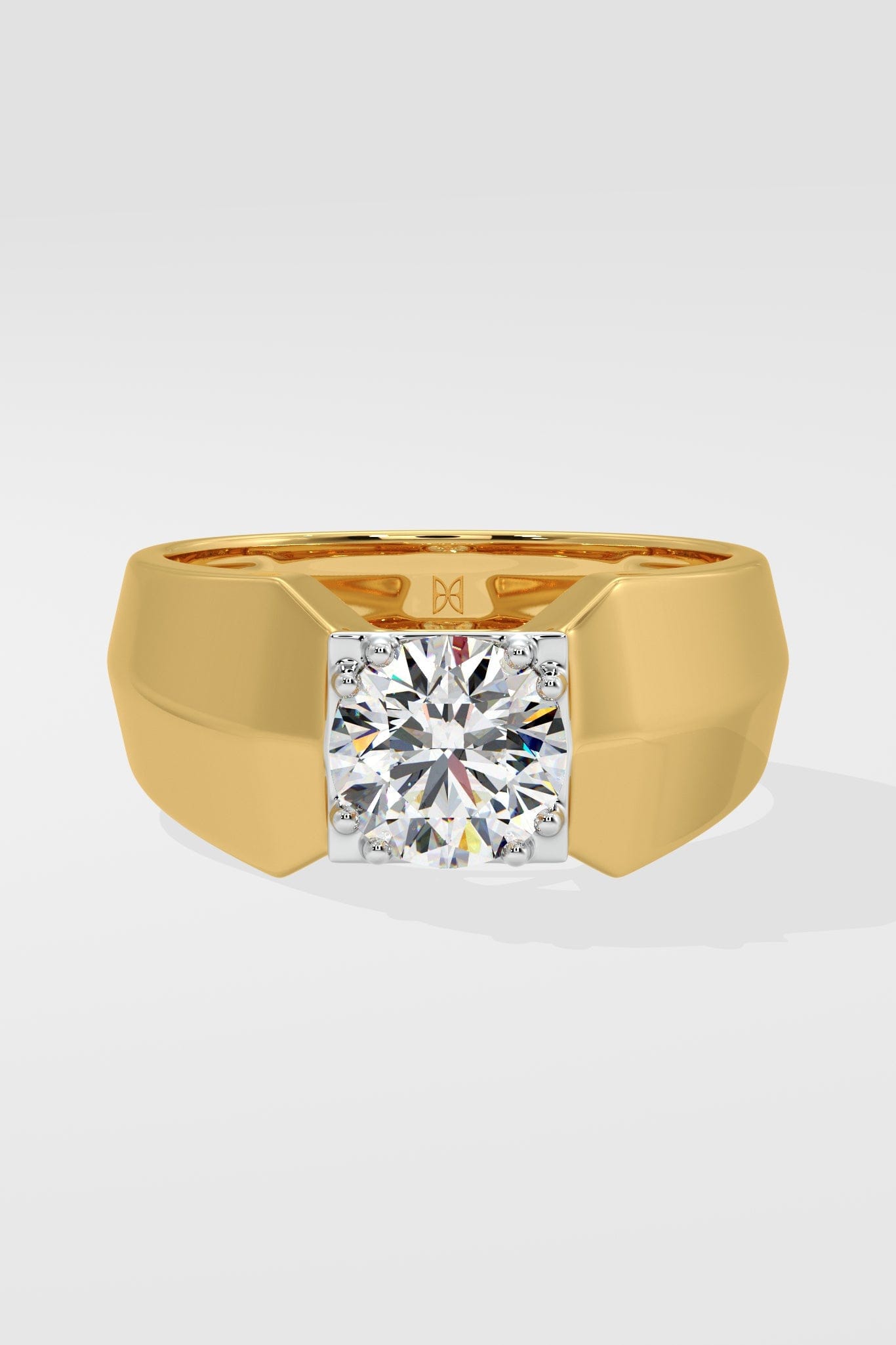 The Regal Solitaire Ring